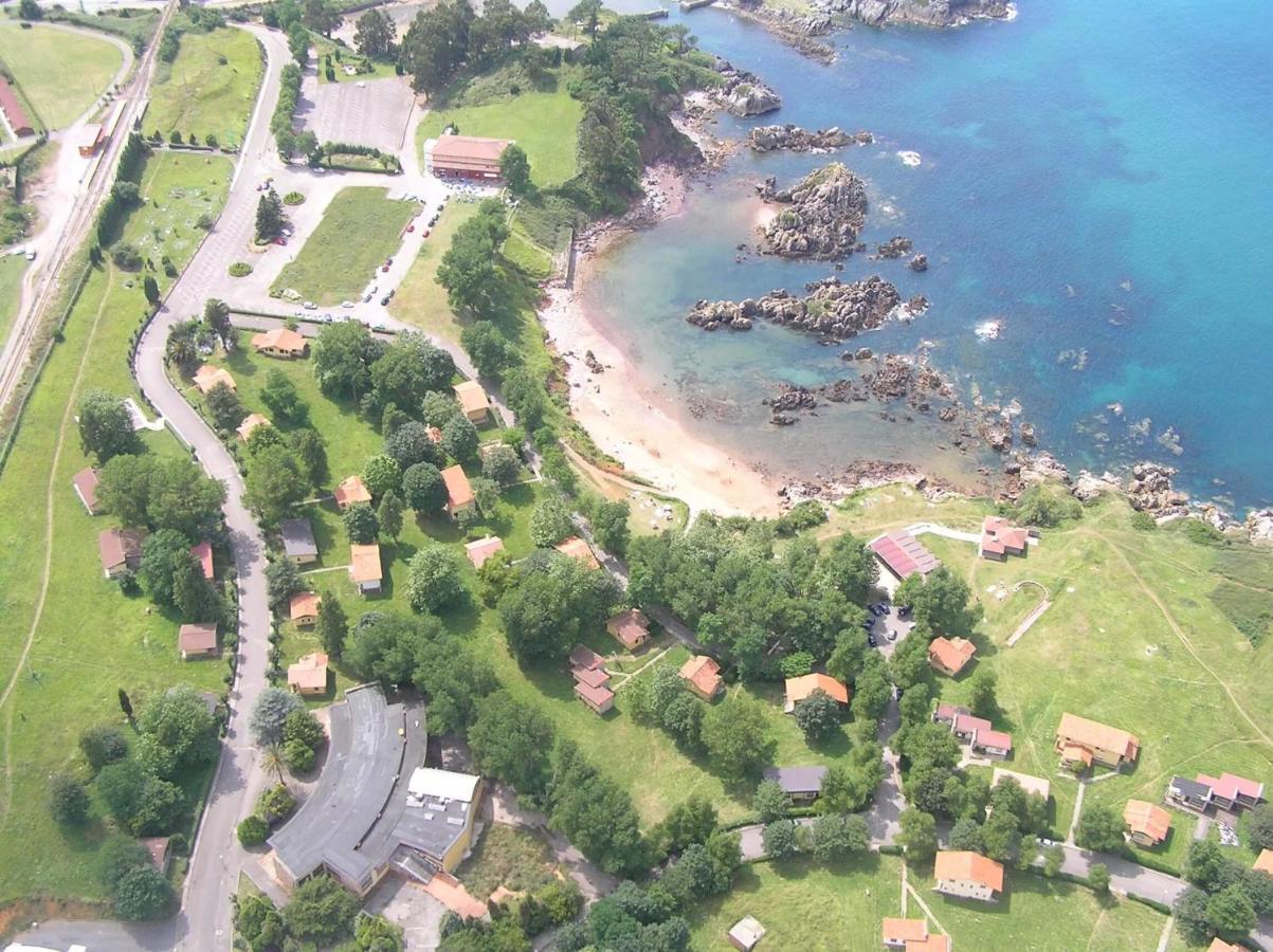 Hotel Y Casona El Carmen Perlora Eksteriør bilde