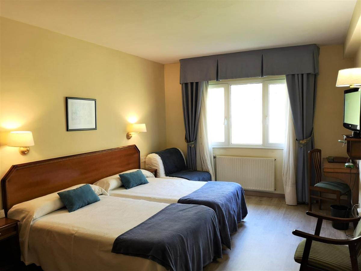 Hotel Y Casona El Carmen Perlora Eksteriør bilde