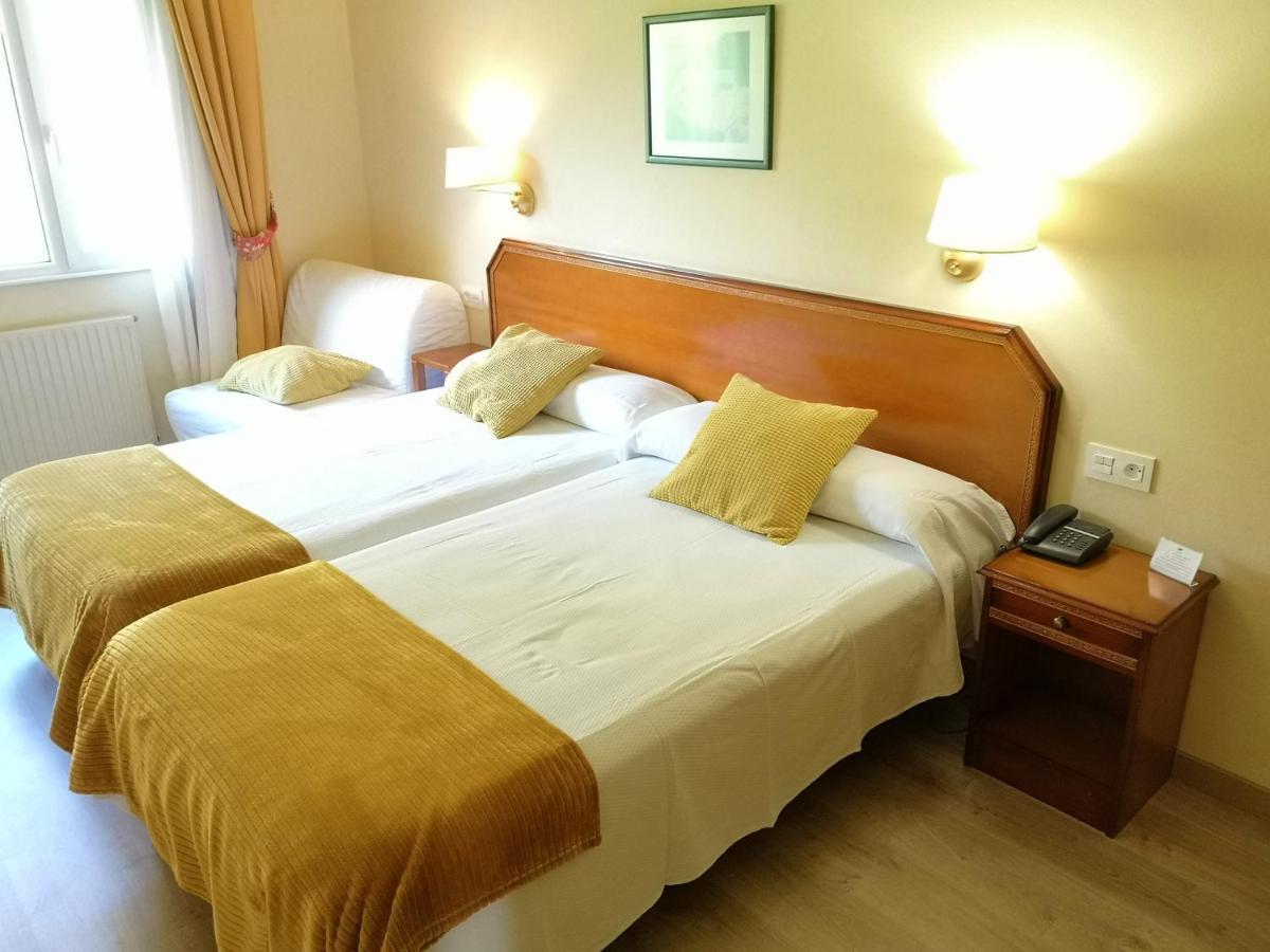 Hotel Y Casona El Carmen Perlora Eksteriør bilde