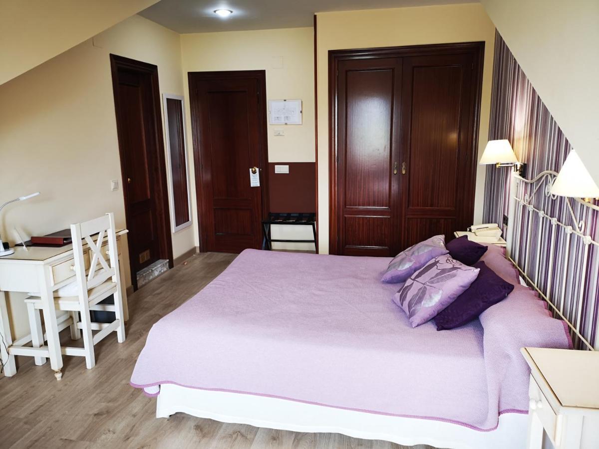 Hotel Y Casona El Carmen Perlora Eksteriør bilde