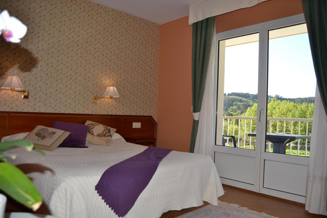 Hotel Y Casona El Carmen Perlora Eksteriør bilde